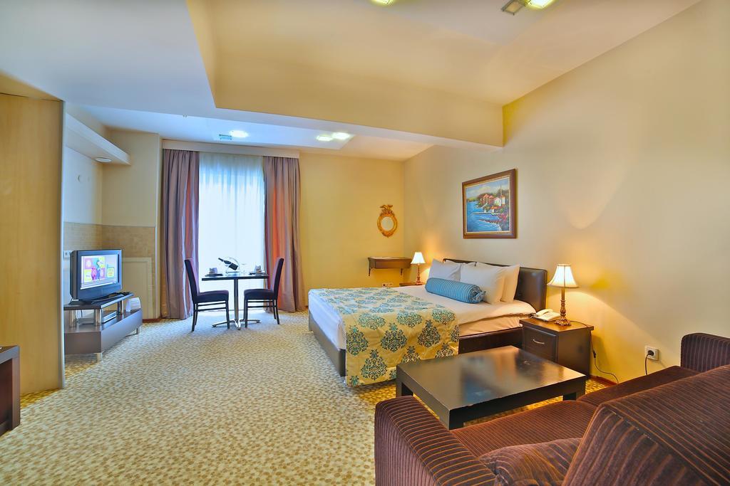 Beymarmara Suite Hotel Istanbul Exterior photo
